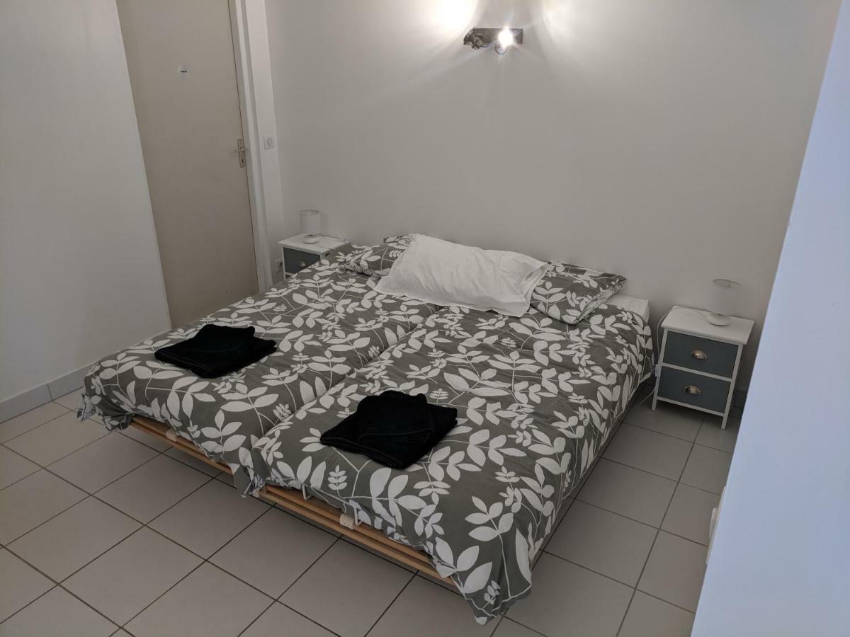 2 Person Apartment آسكا المظهر الخارجي الصورة