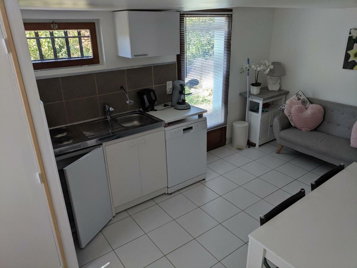 2 Person Apartment آسكا المظهر الخارجي الصورة